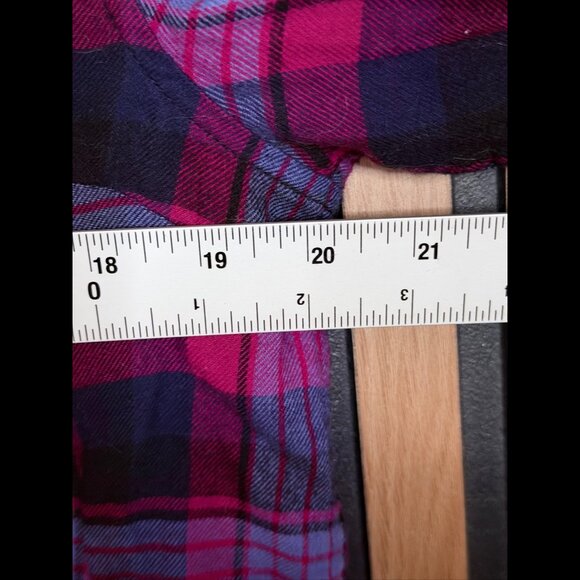 Calvin Klein Shirt Small Womens Purple Pink Plaid Henley Plaid Wester Collared - Picture 3 of 8